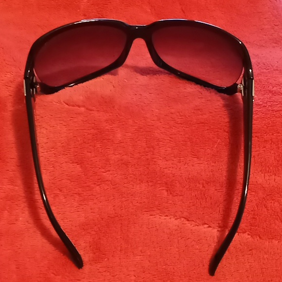 Women's sunglasses - Picture 3 of 8